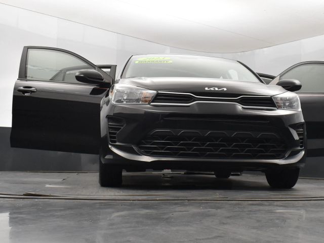 2023 Kia Rio S Image 3 of 35