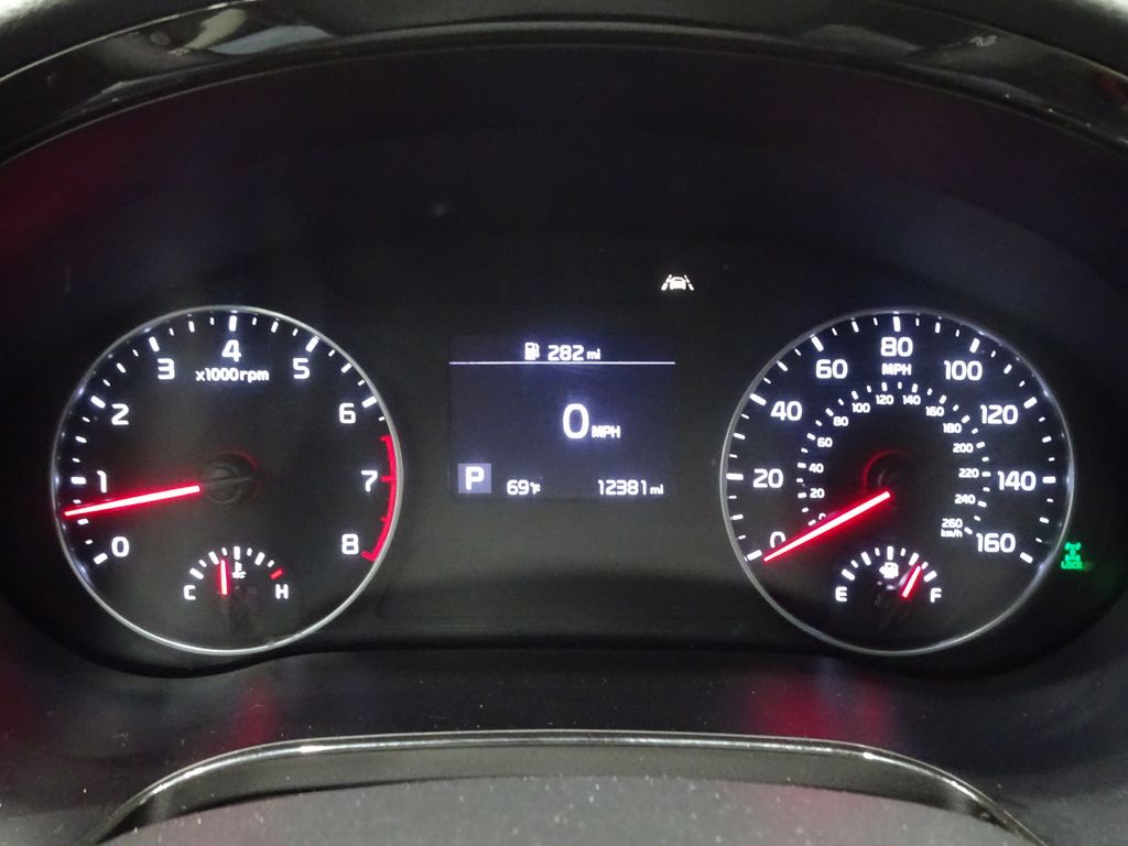 Vehicle image 23 of 39