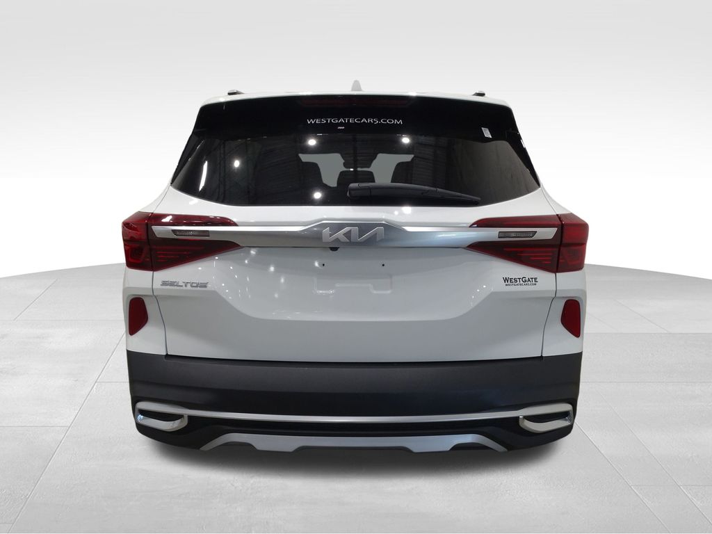 Vehicle image 6 of 39