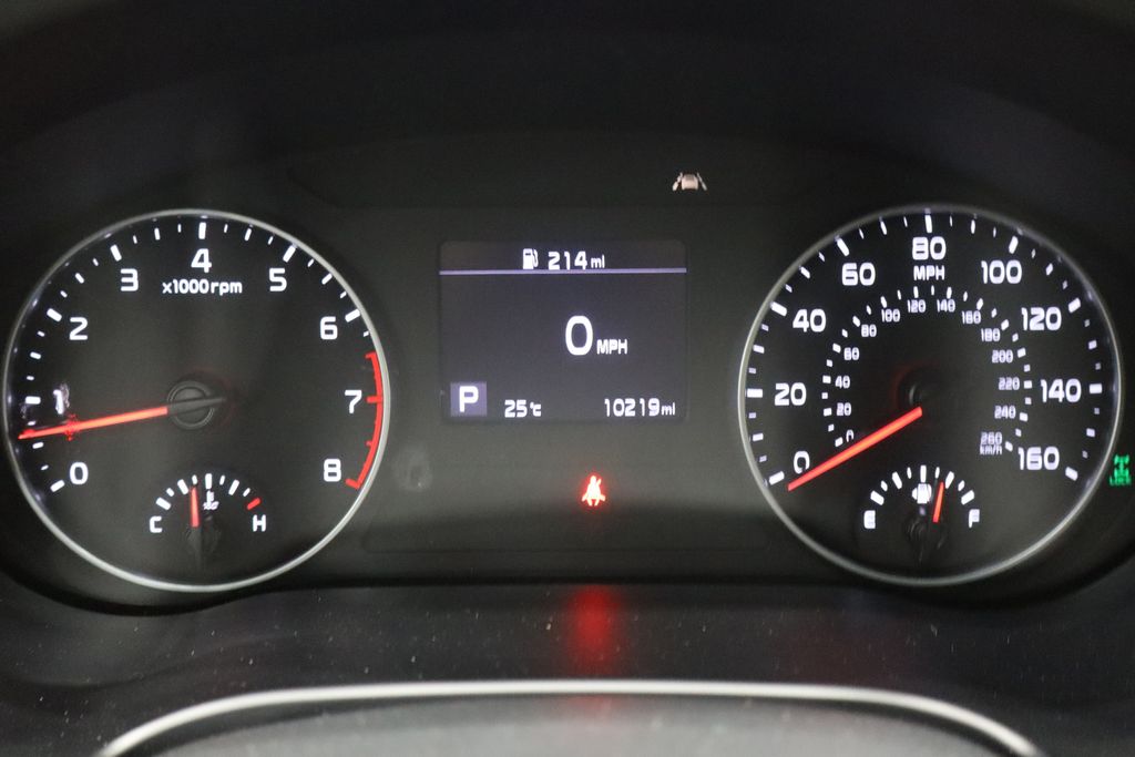 Vehicle image 20 of 37