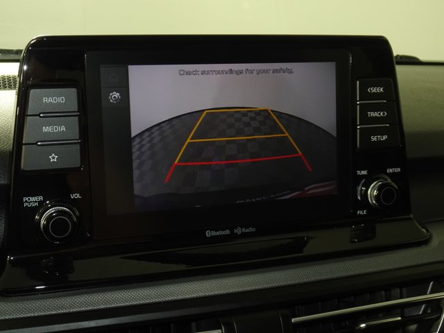 Vehicle image 25 of 41