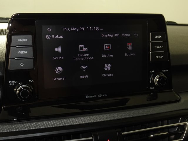 Vehicle image 24 of 41