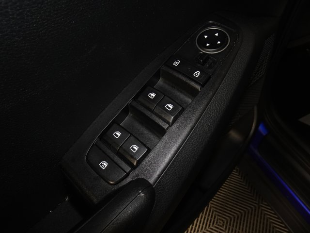 Vehicle image 14 of 41
