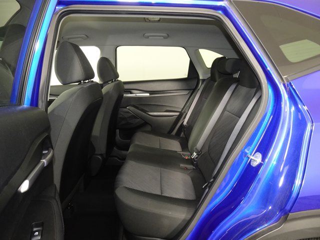 Vehicle image 12 of 41