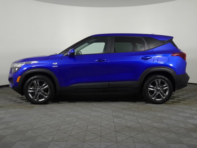 Vehicle image 8 of 41