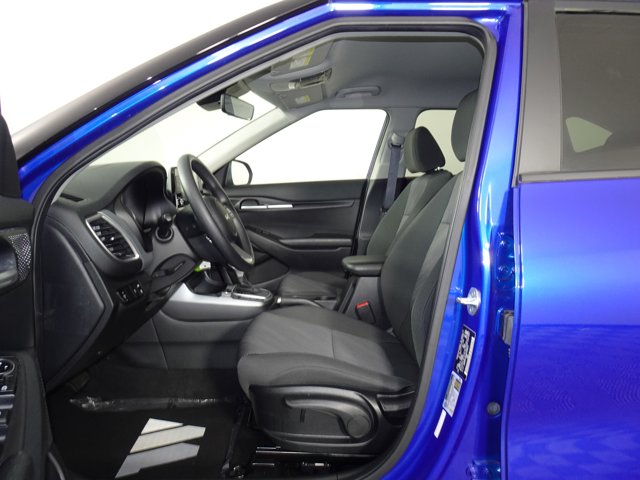 Vehicle image 13 of 41
