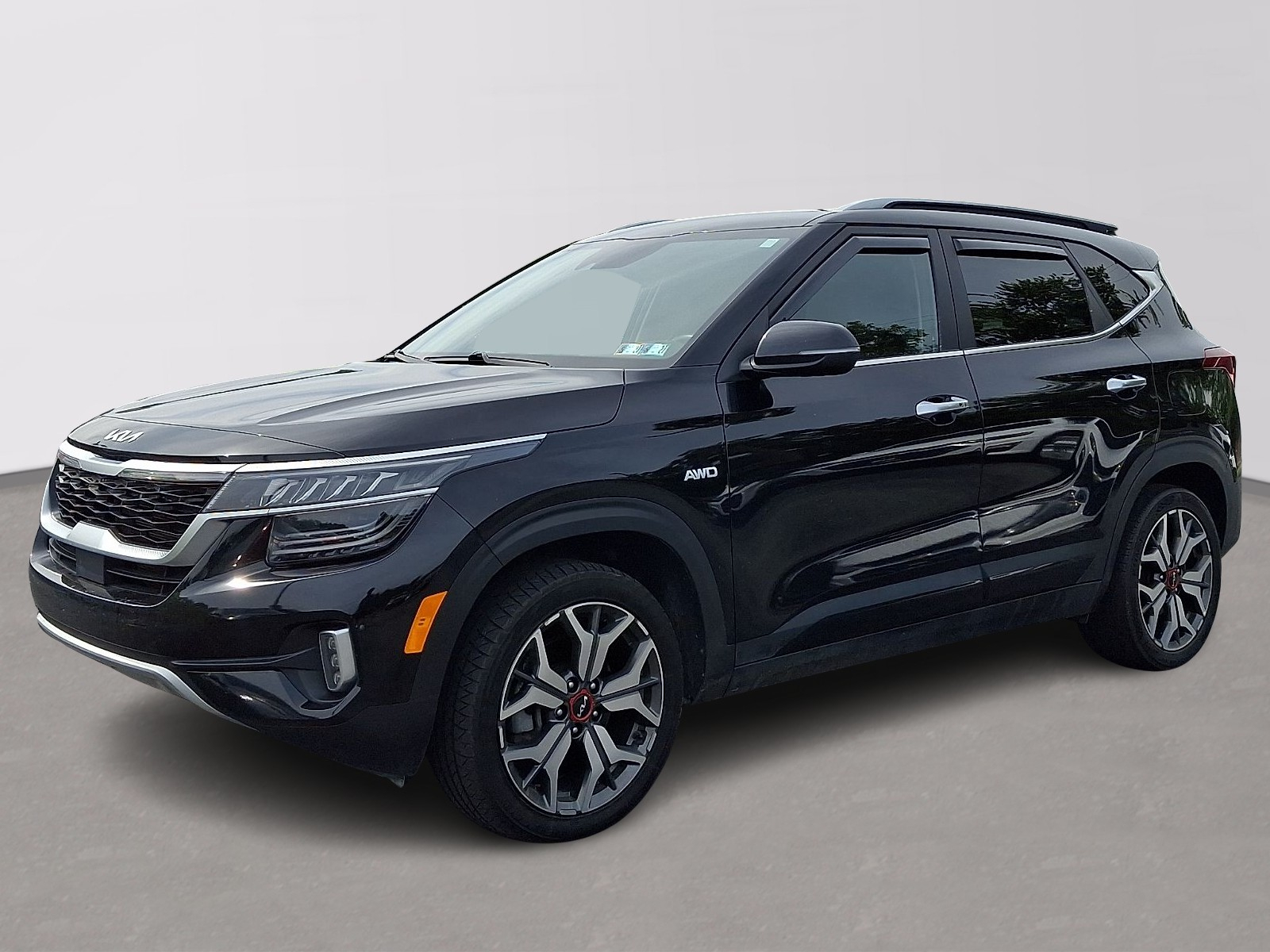 2023 Kia Seltos SX Image 1 of 31