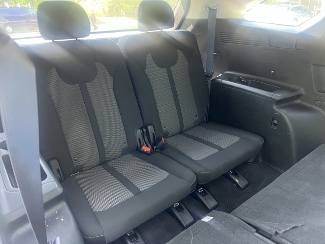 Vehicle image 12 of 31
