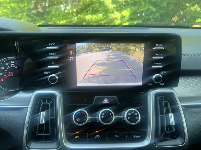Vehicle image 18 of 31