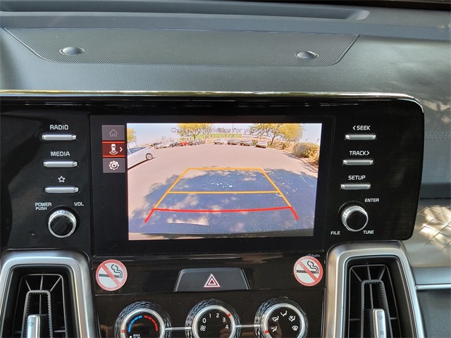 Vehicle image 18 of 27