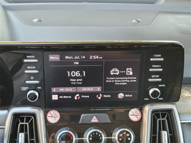 Vehicle image 19 of 27
