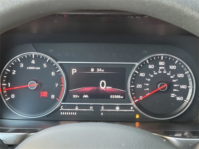 Vehicle image 17 of 27