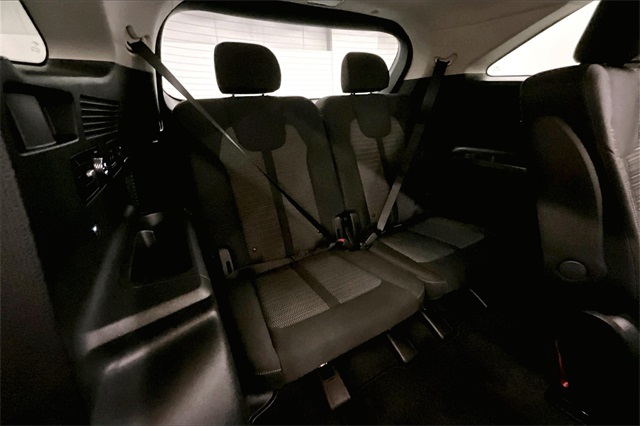 Vehicle image 29 of 39