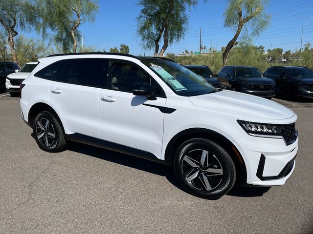 Vehicle image 3 of 32