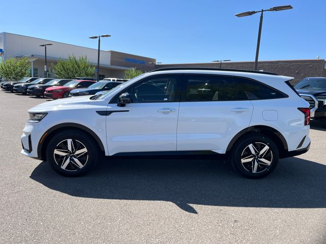 Vehicle image 9 of 32