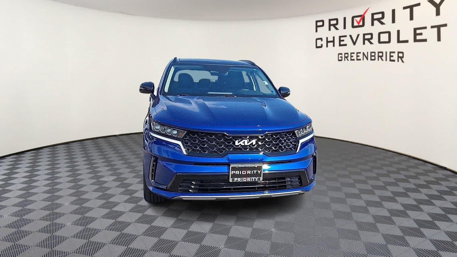 2023 Kia Sorento S Image 3 of 37