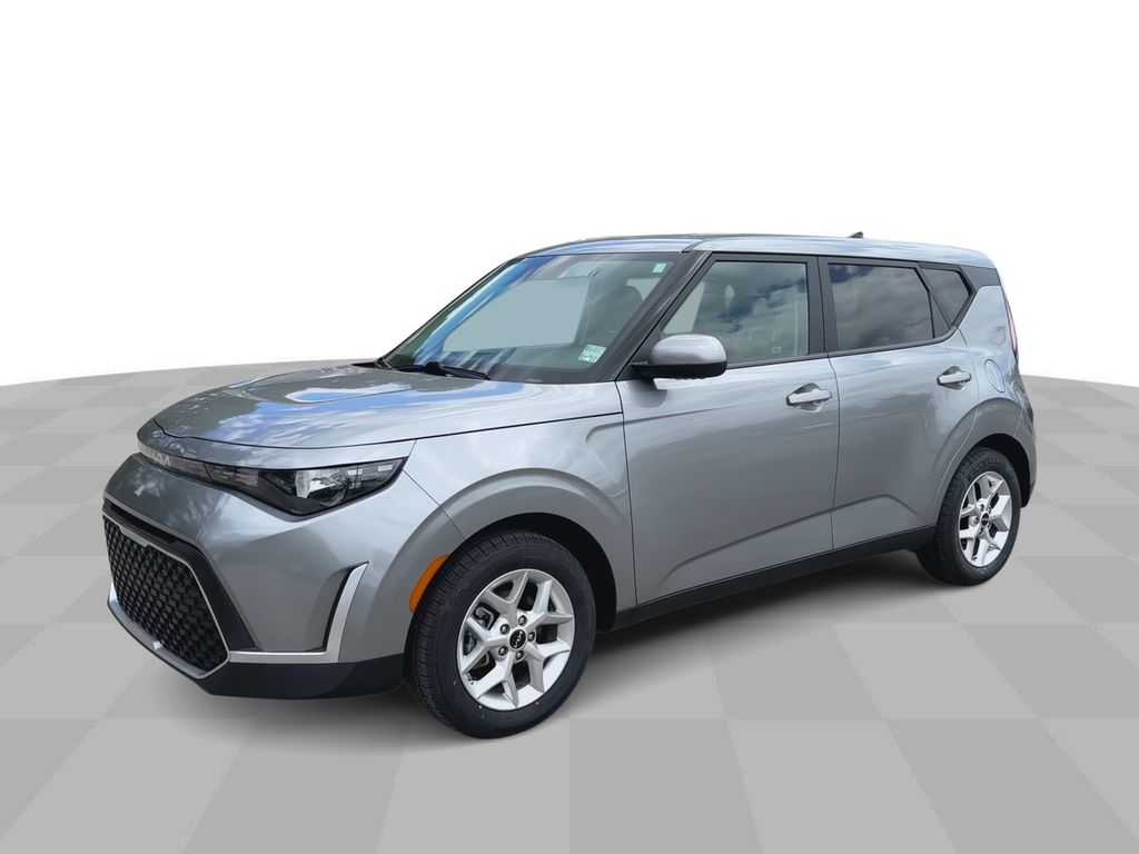 Vehicle image 2 of 34