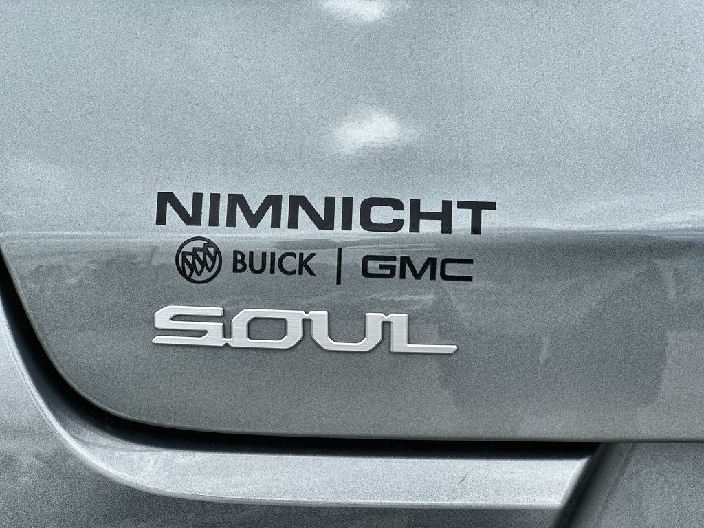 Vehicle image 30 of 34