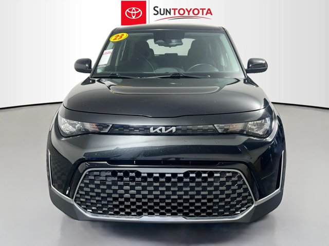 2023 Kia Soul EX Image 2 of 43