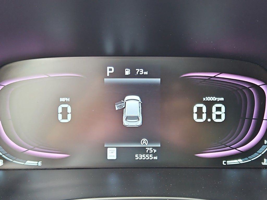 Vehicle image 19 of 34