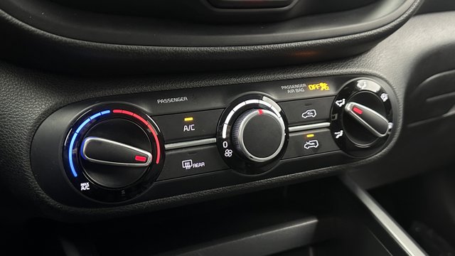 2023 Kia Soul LX Image 30 of 32