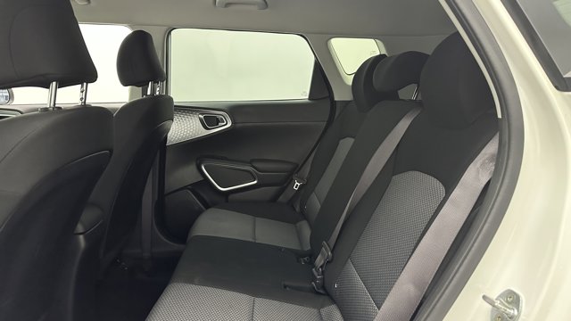 2023 Kia Soul LX Image 9 of 32