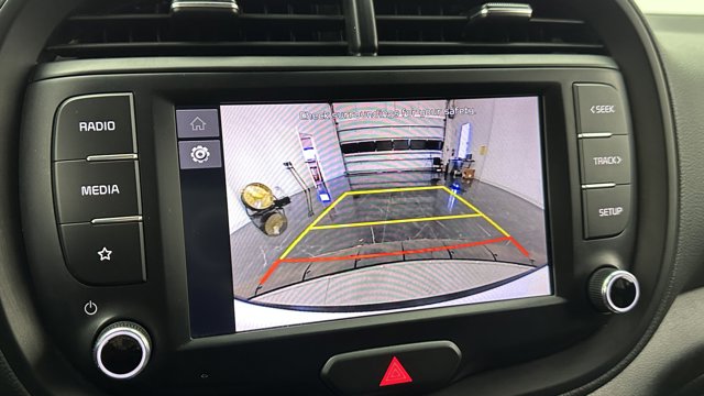 2023 Kia Soul LX Image 18 of 32