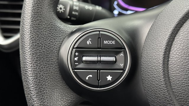 2023 Kia Soul LX Image 24 of 32