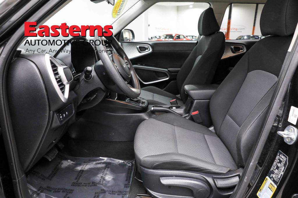 Vehicle image 44 of 61