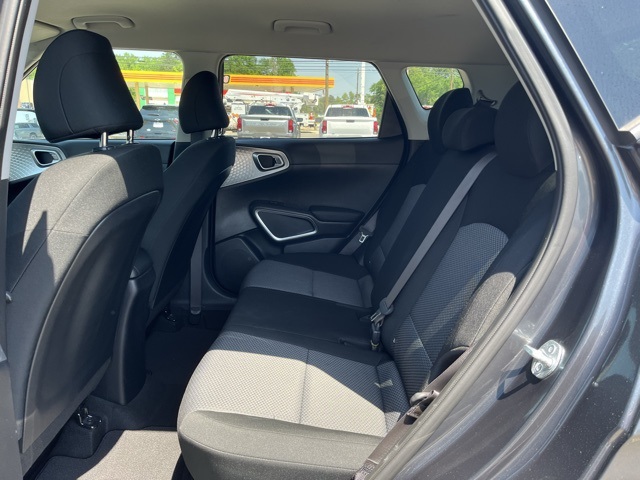 Vehicle image 29 of 30