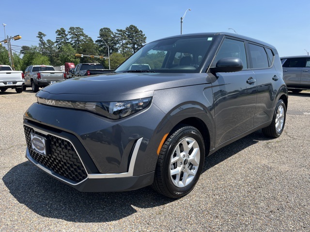 Vehicle image 1 of 30