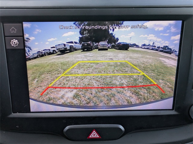Vehicle image 19 of 31