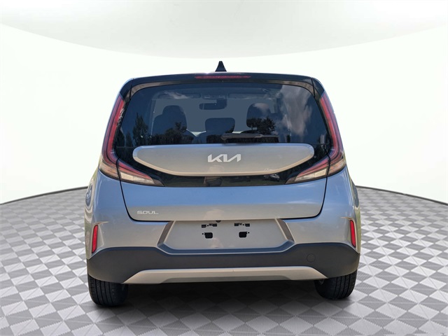 Vehicle image 7 of 31