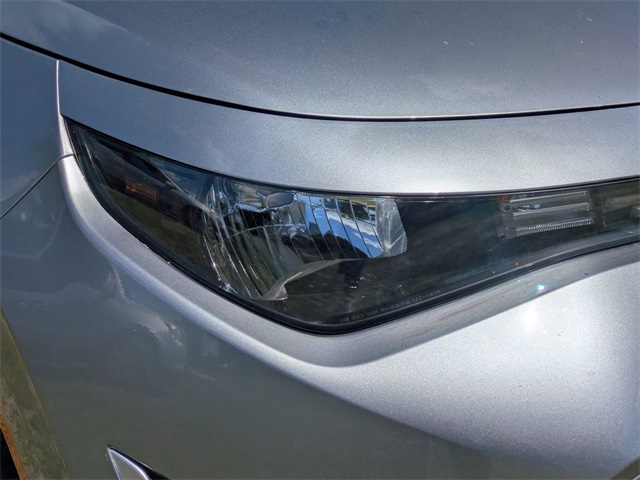 Vehicle image 23 of 31