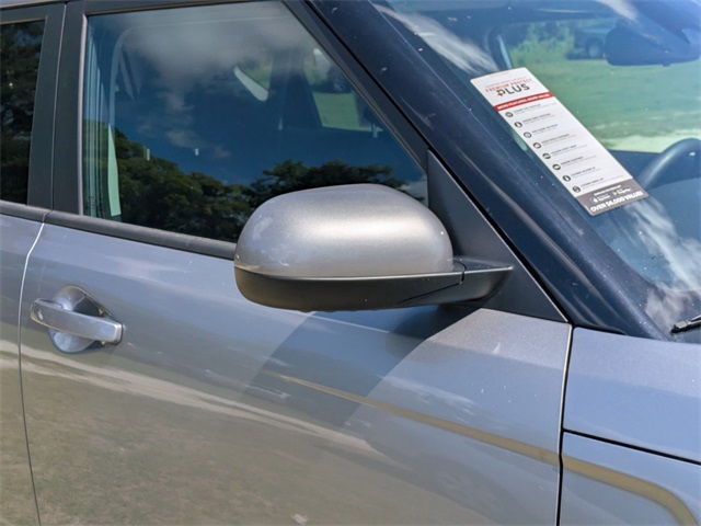 Vehicle image 29 of 31