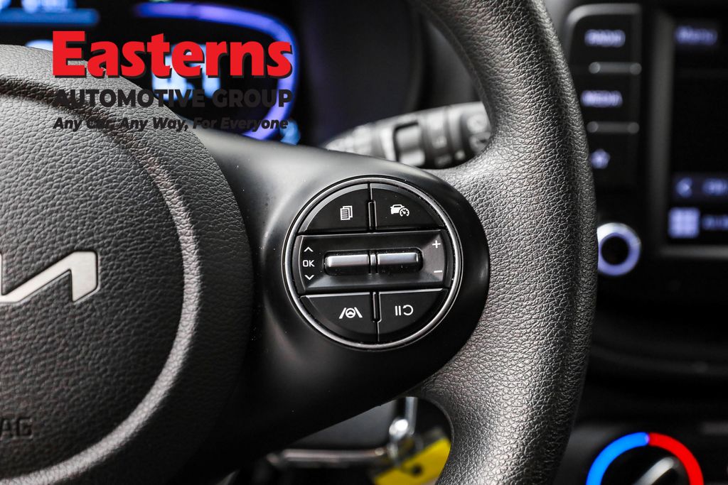 2023 Kia Soul LX Image 60 of 62