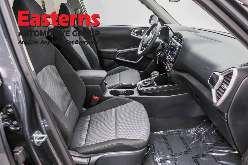 2023 Kia Soul LX Image 45 of 62