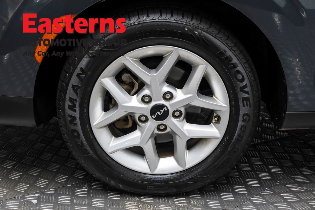 2023 Kia Soul LX Image 41 of 62