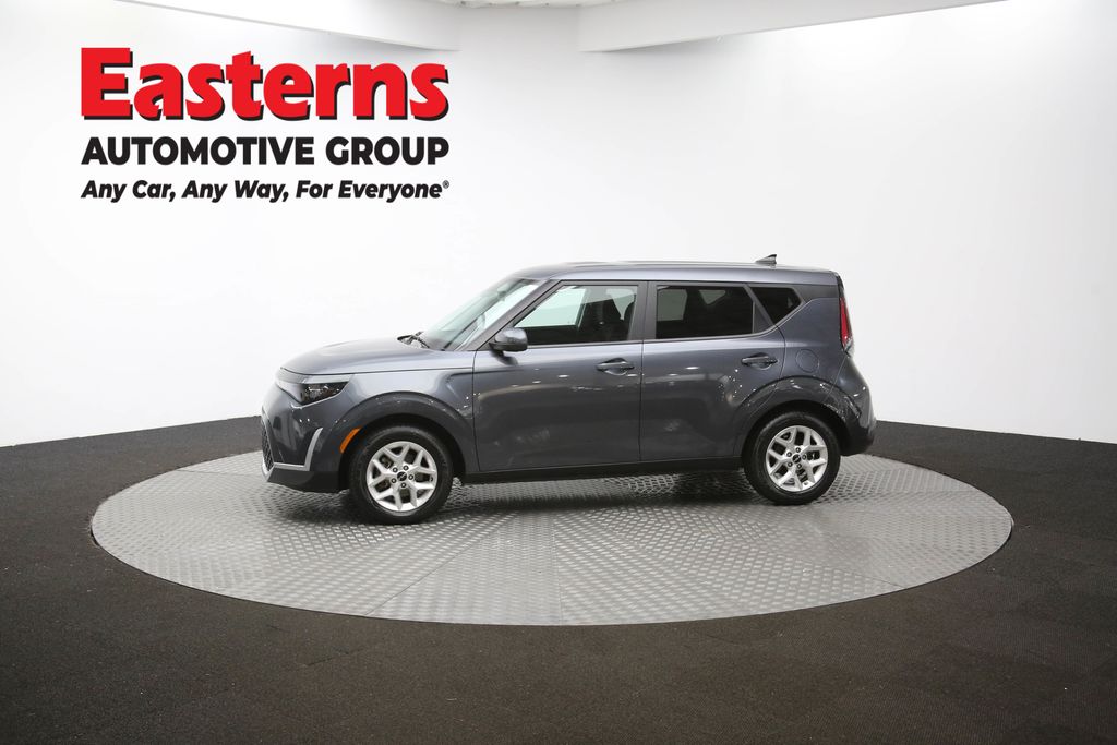 2023 Kia Soul LX Image 36 of 62