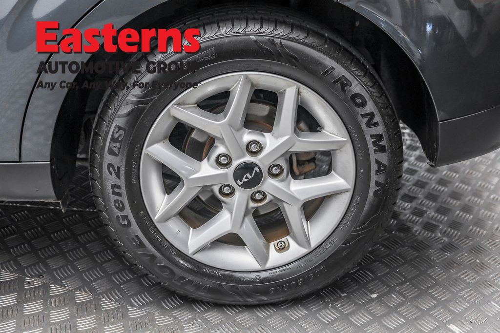 2023 Kia Soul LX Image 42 of 62