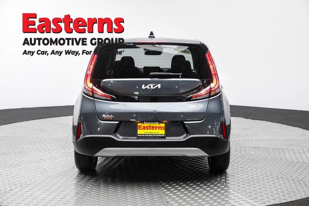 2023 Kia Soul LX Image 27 of 62