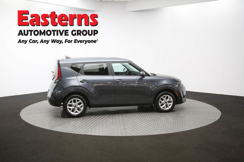 2023 Kia Soul LX Image 26 of 62