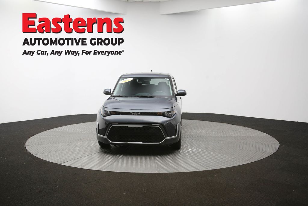 2023 Kia Soul LX Image 8 of 62