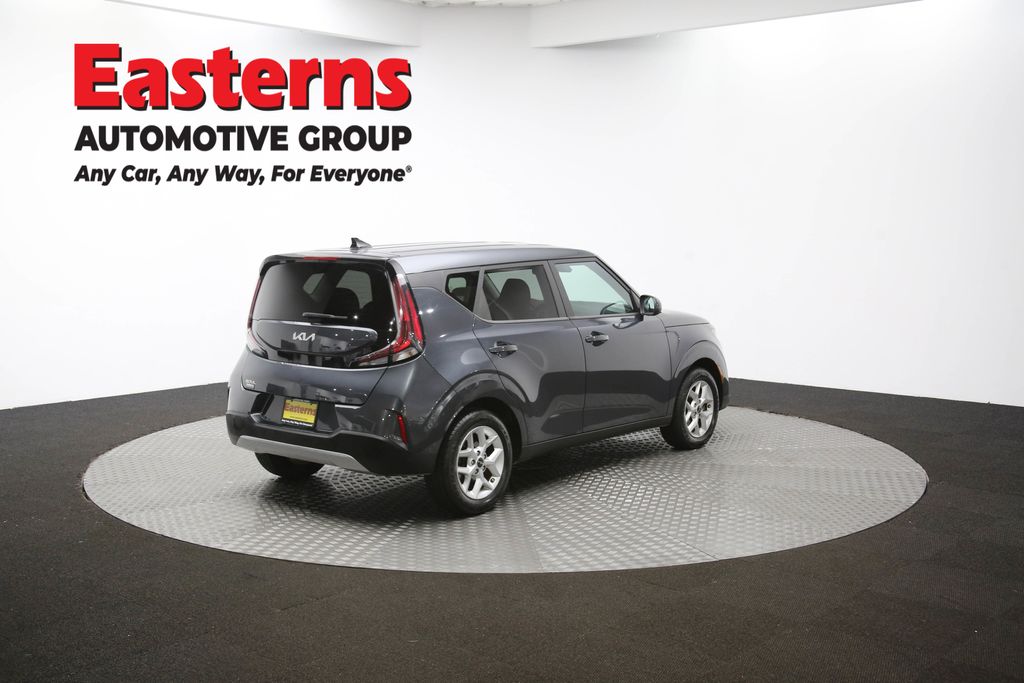 2023 Kia Soul LX Image 19 of 62