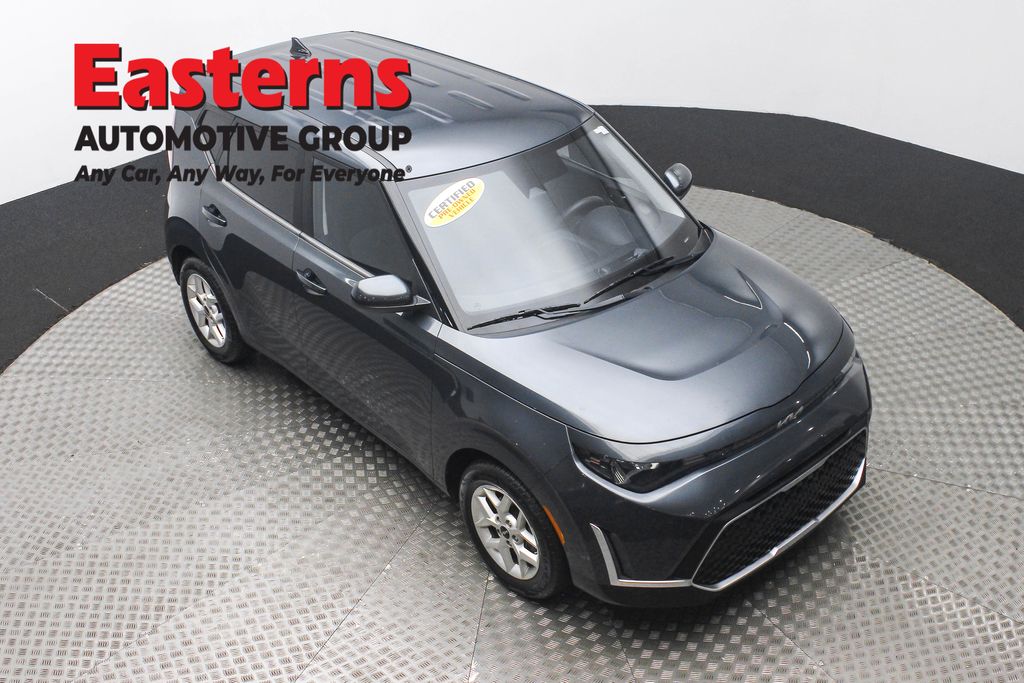 2023 Kia Soul LX Image 15 of 62