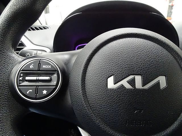 2023 Kia Soul LX Image 32 of 36