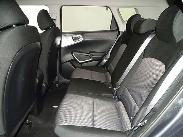 2023 Kia Soul LX Image 12 of 36