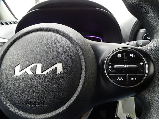 2023 Kia Soul LX Image 25 of 36