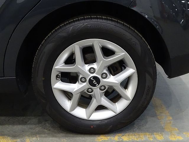 2023 Kia Soul LX Image 8 of 36