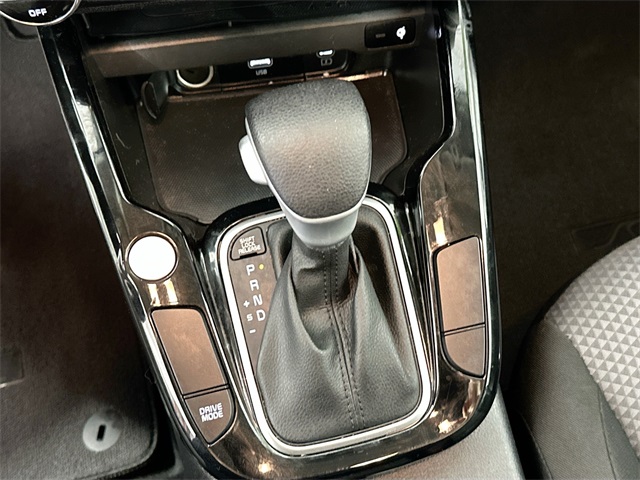 Vehicle image 15 of 31